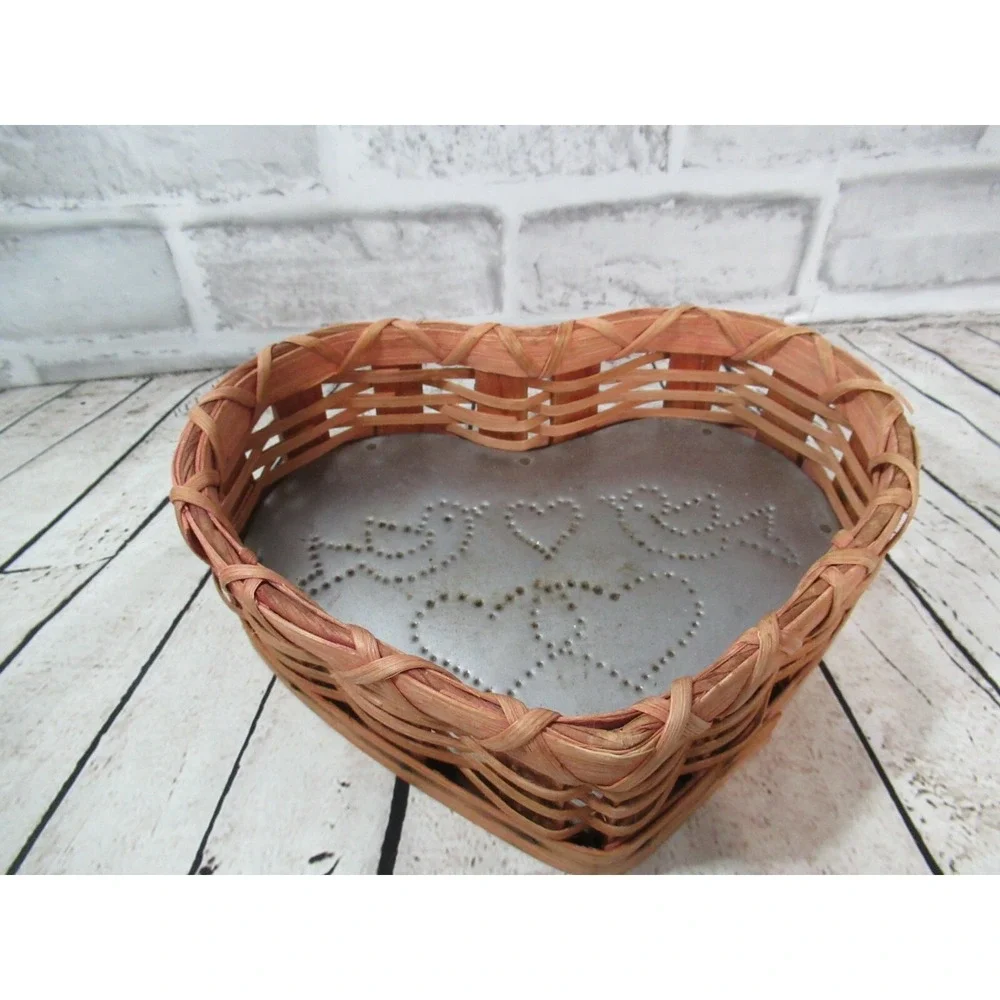 Splint Oak Heart Basket North Carolina Tin Punch birds hearts primitive vintage